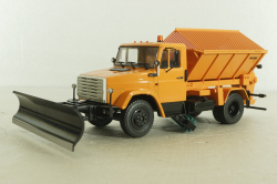 КО-829А(4333) 1986, пескоразбрасыватель с отвалом на шасси Зил-4333, 103368, Автоистория 1:43