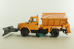 КО-829А(4333) 1986, пескоразбрасыватель с отвалом на шасси Зил-4333, 103368, Автоистория 1:43