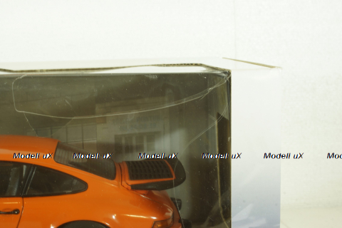 Porsche 911 Carrera 3.2 1984 orange, 1802609, Solido 1:18