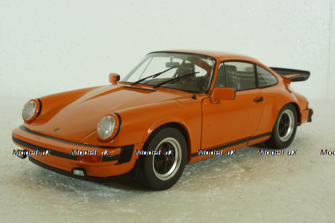 Porsche 911 Carrera 3.2 1984 orange, 1802609, Solido 1:18