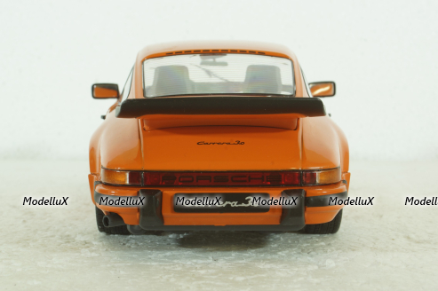 Porsche 911 Carrera 3.2 1984 orange, 1802609, Solido 1:18