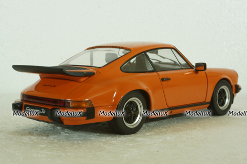 Porsche 911 Carrera 3.2 1984 orange, 1802609, Solido 1:18