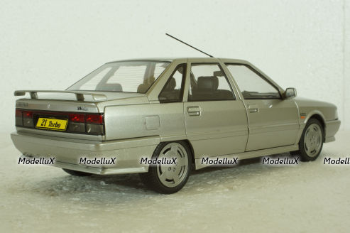 Renault 21 Turbo MK1 1988 lightgrey-metallic, 1807702, Solido 1:18