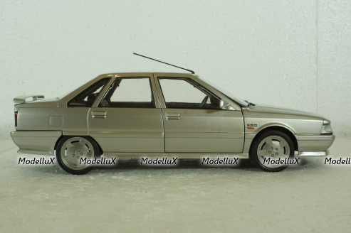 Renault 21 Turbo MK1 1988 lightgrey-metallic, 1807702, Solido 1:18