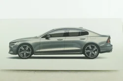 Volvo S60 (T6) 2020, silver, 9430994, Motorcity 1:18