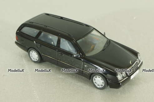 Mercedes E320 T-Modell (S210) 1995, black, 070393, Herpa 1:43