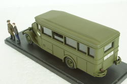 Зис-8 из к/ф Место встречи изменить нельзя с 2-мя фигурками, Miniclassic 1:43 Вариант 2!