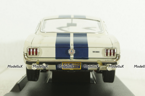 Shelby GT 350, white DC35001, Shelby Collectibles 1:18 Уценка!