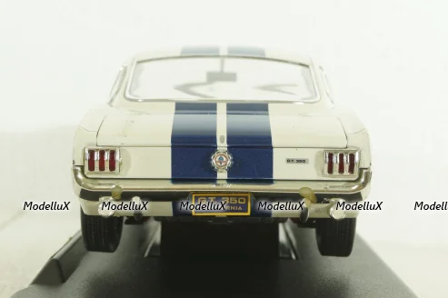 Shelby GT 350, white DC35001, Shelby Collectibles 1:18 Уценка!
