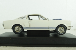 Shelby GT 350, white DC35001, Shelby Collectibles 1:18 Уценка!