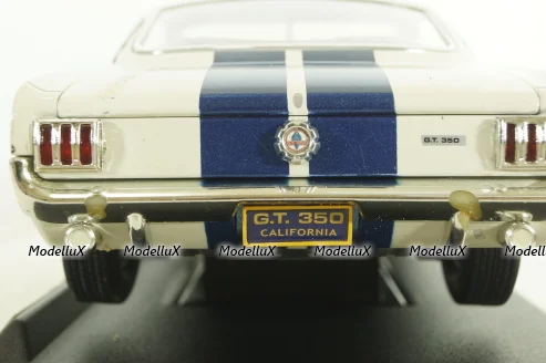 Shelby GT 350, white DC35001, Shelby Collectibles 1:18 Уценка!