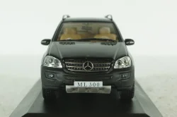 Mercedes-Benz ML 500, (W164), 2005 black, MBOMS038, Mercedes-Benz Offizielle Modell Sammlung #38, Altaya 1:43