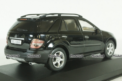Mercedes ML500, (W164), 2005 black, Altaya 1:43