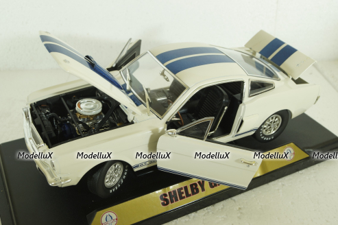 Shelby GT 350, white DC35001, Shelby Collectibles 1:18 Уценка!