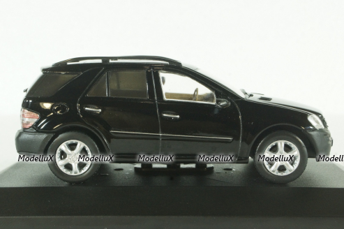 Mercedes ML500, (W164), 2005 black, Altaya 1:43
