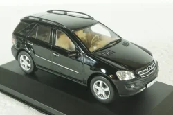 Mercedes-Benz ML 500, (W164), 2005 black, MBOMS038, Mercedes-Benz Offizielle Modell Sammlung #38, Altaya 1:43