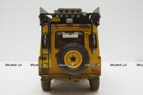 Land Rover Defender 110 Rally Camel Trophy 1993 Dirty Version, ALM810309, Almost Real 1:18