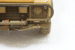 Land Rover Defender 110 Rally Camel Trophy 1993 Dirty Version, ALM810309, Almost Real 1:18