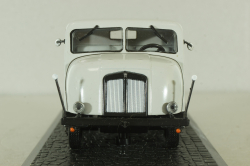 IFA Horch H3 с буклетом, Atlas 1:43