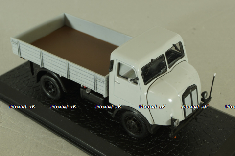 IFA Horch H3 с буклетом, Atlas 1:43