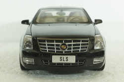 Cadillac SLS Seville 2006, CSLS001, Dealer Edition 1:18