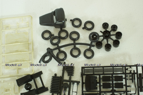 Studebaker US6 Кунг (ремонтная мастерская), кит  Miniclassic 1:43