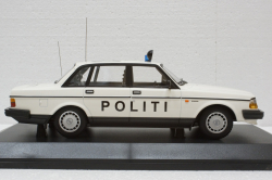 Volvo 240 GL, 1986, Politi Danmark, 155171495, Minichamps 1:18
