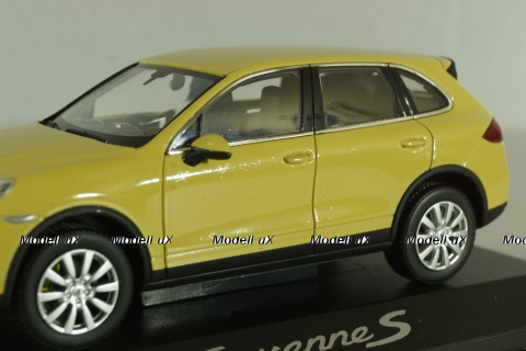 Porsche Cayenne S 2011, Yellow, WAP0200060B, Minichamps 1:43 Уценка!