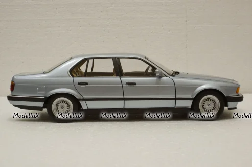 BMW 730i (E32) 1986 light blue, 100023008, Minichamps 1:18