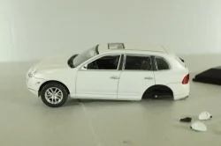 Porsche Cayenne S, white, China 1:43 на запчасти!