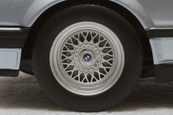 BMW 730i (E32) 1986 light blue, 100023008, Minichamps 1:18