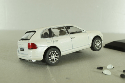 Porsche Cayenne S, white, China 1:43 на запчасти!