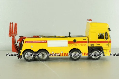 Краз-7133 эвакуатор, желтый, SAL001, Salah43 1:43