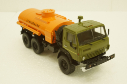 Камаз-4310, АЦ-7 бензовоз хаки/оранжевый, 102859, АвтоИстория 1:43