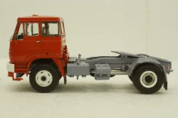 Skoda-110 тягач, красный, АвтоИстория 1:43