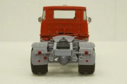 Skoda-110 тягач, красный, АвтоИстория 1:43