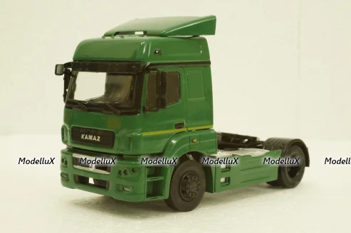 Камаз-5490 тягач зеленый, 101944, АвтоИстория 1:43