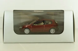 Volkswagen Golf V 2door, 2003, red, 821930110, Schuco 1:43
