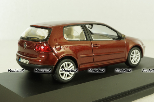 Volkswagen Golf V 2door, 2003, red, 821930110, Schuco 1:43