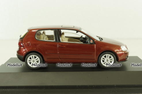 Volkswagen Golf V 2door, 2003, red, 821930110, Schuco 1:43