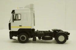 Маз-5440 тягач, белый, 102668, АвтоИстория 1:43