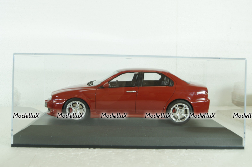 Бокс для модели 30,4*15,3*10,8см (Д*Ш*В),  Exclusive cars 1:18