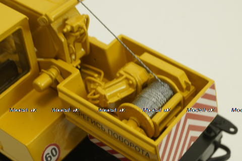 Зил-133ГЯ КС-3575А Автокран, Minigrad 1:43