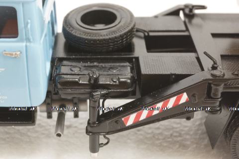 Зил-133ГЯ КС-3575А Автокран, Minigrad 1:43