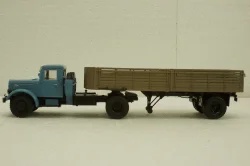 Маз-200В с п/прицепом Маз-5215, АвтоИстория 1:43
