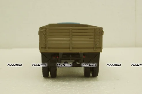 Маз-200В с п/прицепом Маз-5215, АвтоИстория 1:43