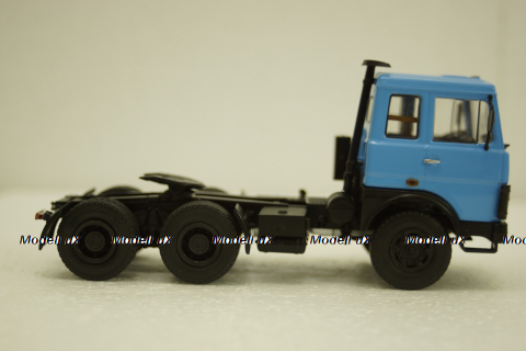 Маз-6422 тягач 1978г синий, 100589, АвтоИстория 1:43