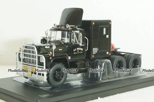 Mack R-Series tractor, from the movie Convoy, 1966, black (),  TR100, IXO 1:43