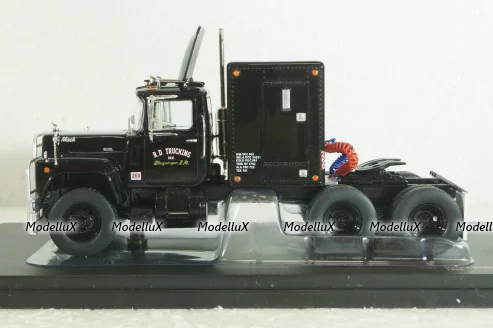 Mack R-Series tractor, from the movie Convoy, 1966, black (),  TR100, IXO 1:43