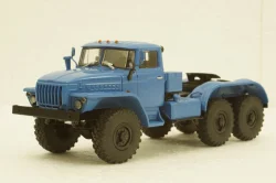 Урал-4420 тягач синий, АвтоИстория 1:43